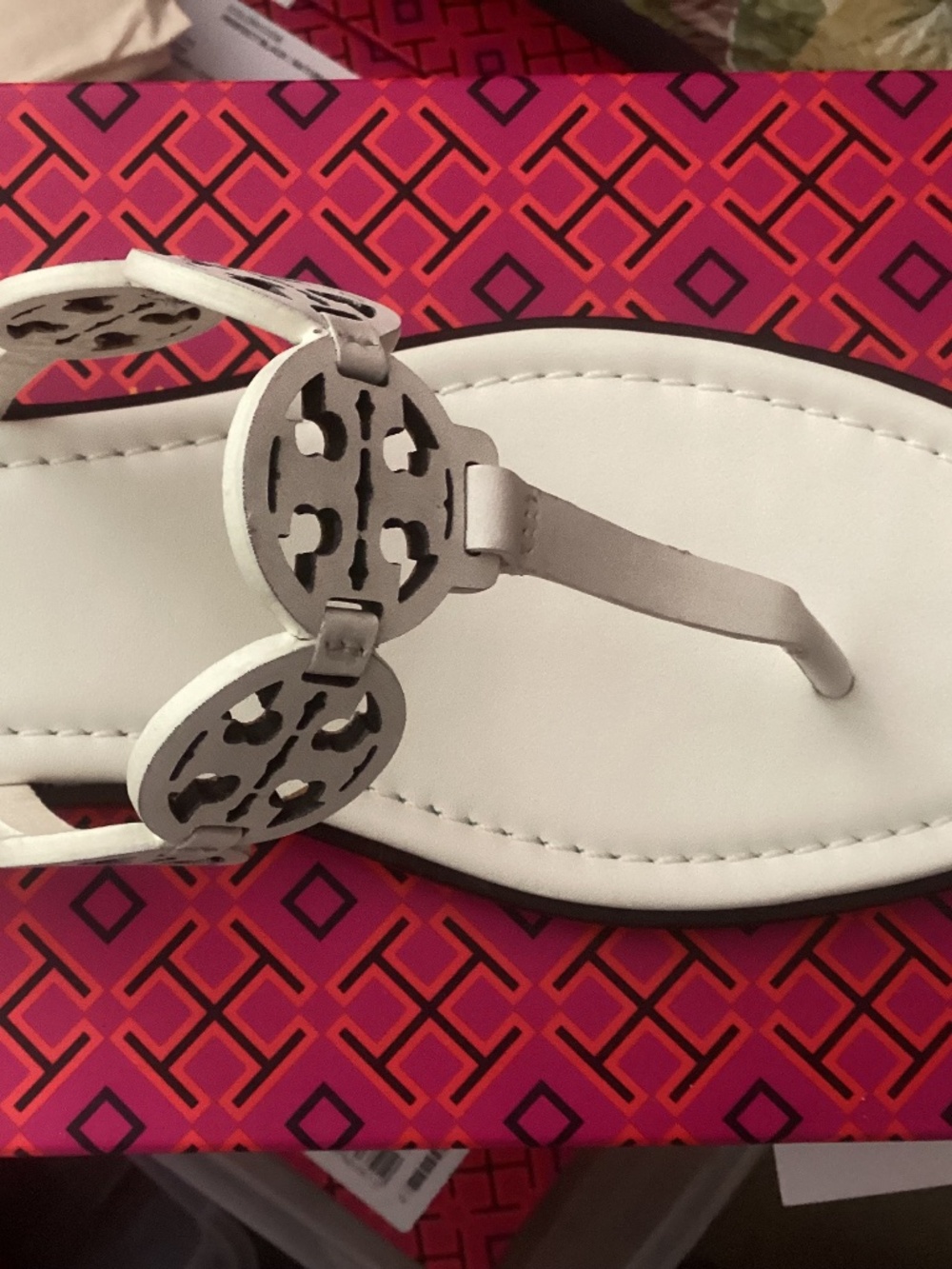 NIB Tory Burch Women's Tiny Miller Thong Sandals new IVORY